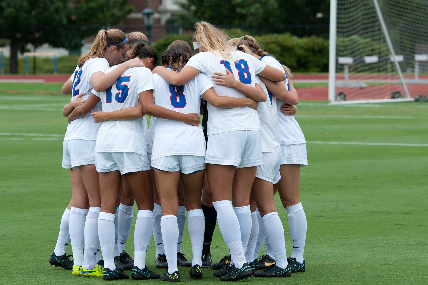 SMU WOMEN’S SOCCER OPENS UP AT 25 OKLAHOMA FRIDAY NIGHT D210SPORTS