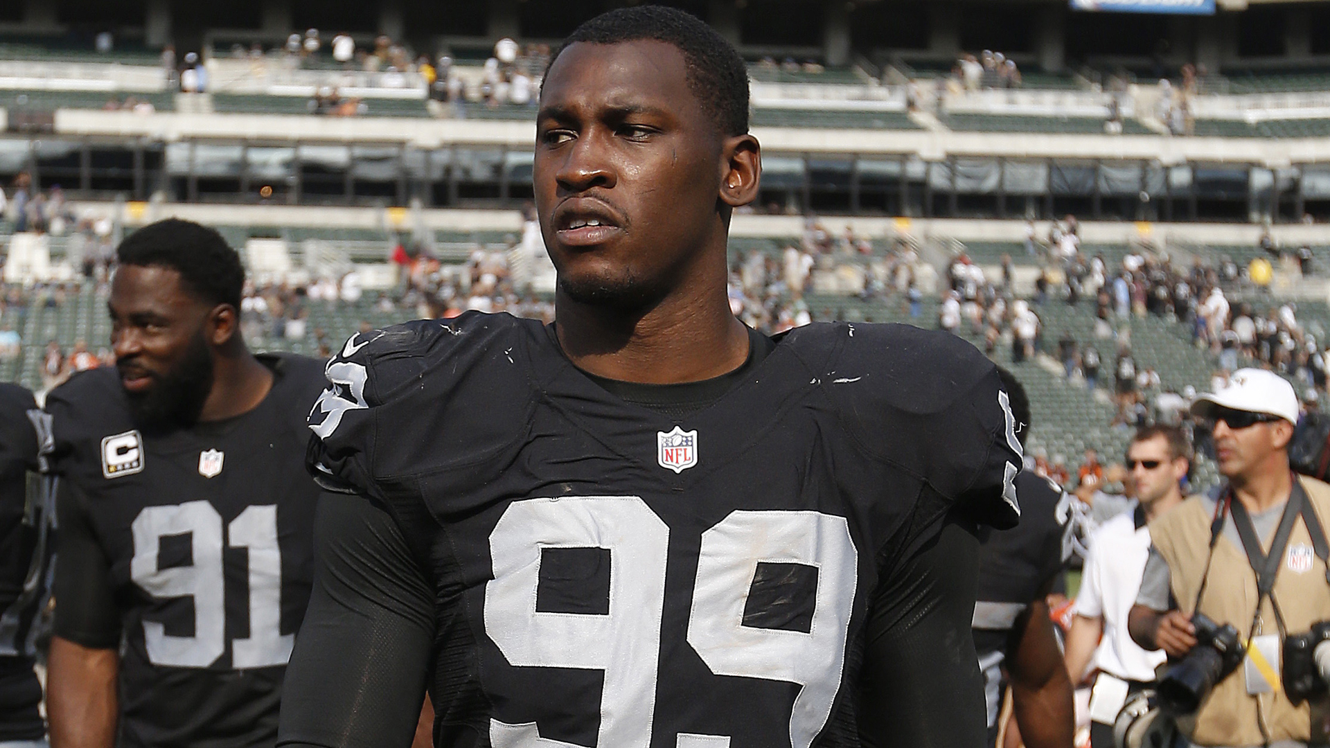 Aldon Smith's disastrous descent out of the NFL: A timeline - ESPN - Las  Vegas Raiders Blog- ESPN