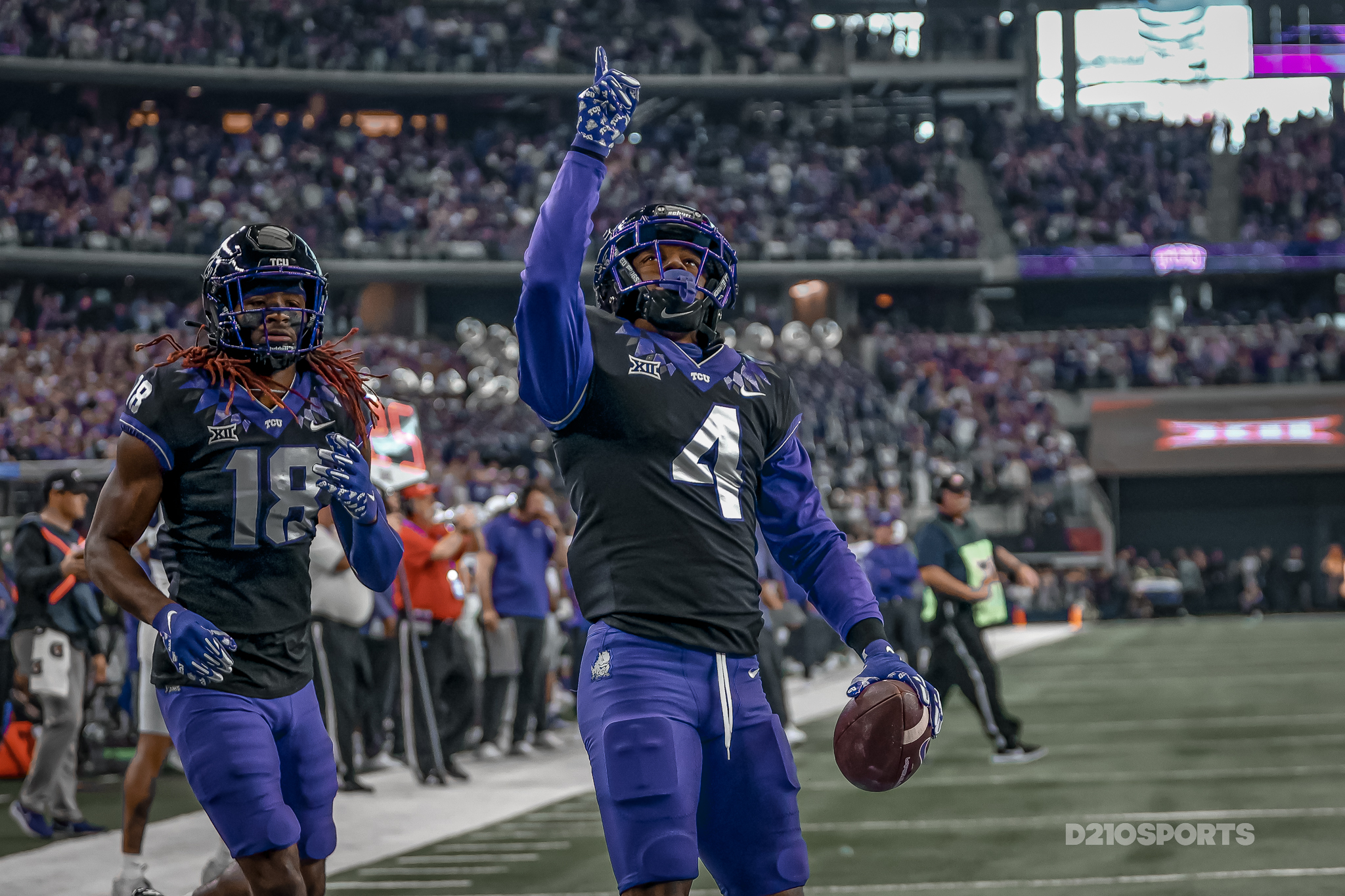 No. 2 Michigan and No. 3 TCU to Face Off in 2022 College Football Playoff  Semifinal at the Vrbo Fiesta Bowl - Fiesta Bowl