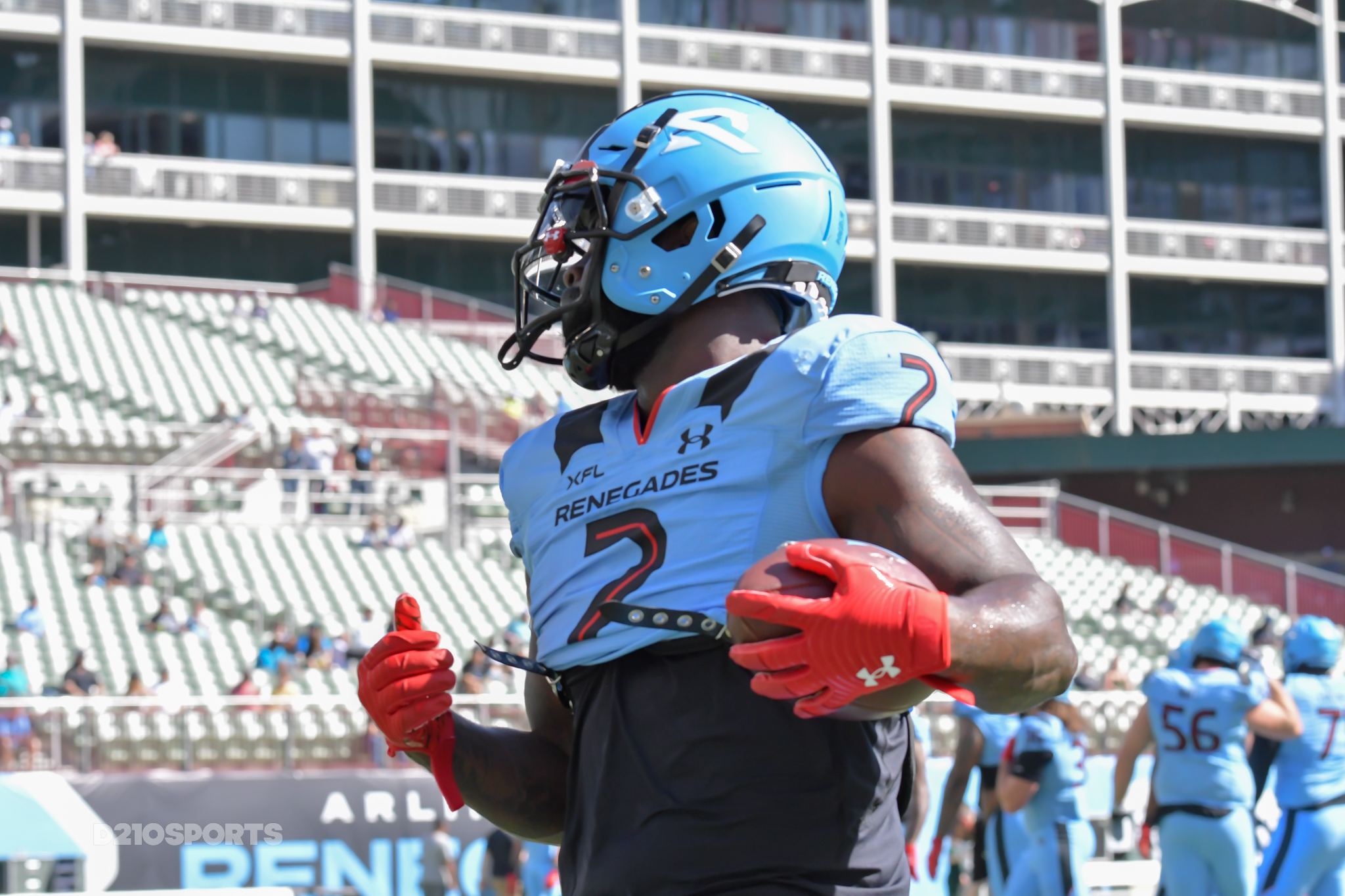 Dallas Renegades' uniforms, helmet